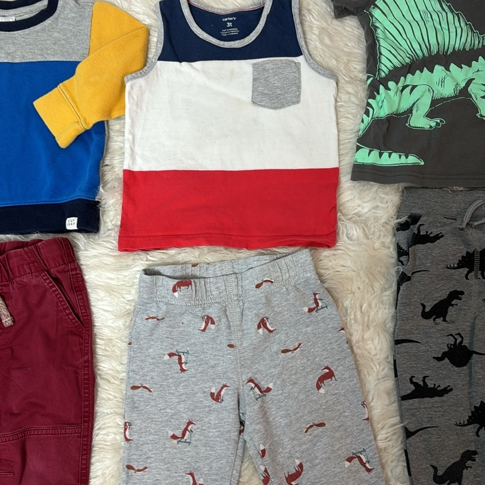 Boys Size 3, Not So Mystery Box of Tops and Bottoms - Picture 4 of 7